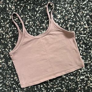 Large mauve crop tank